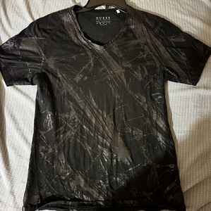 Guess T shirt